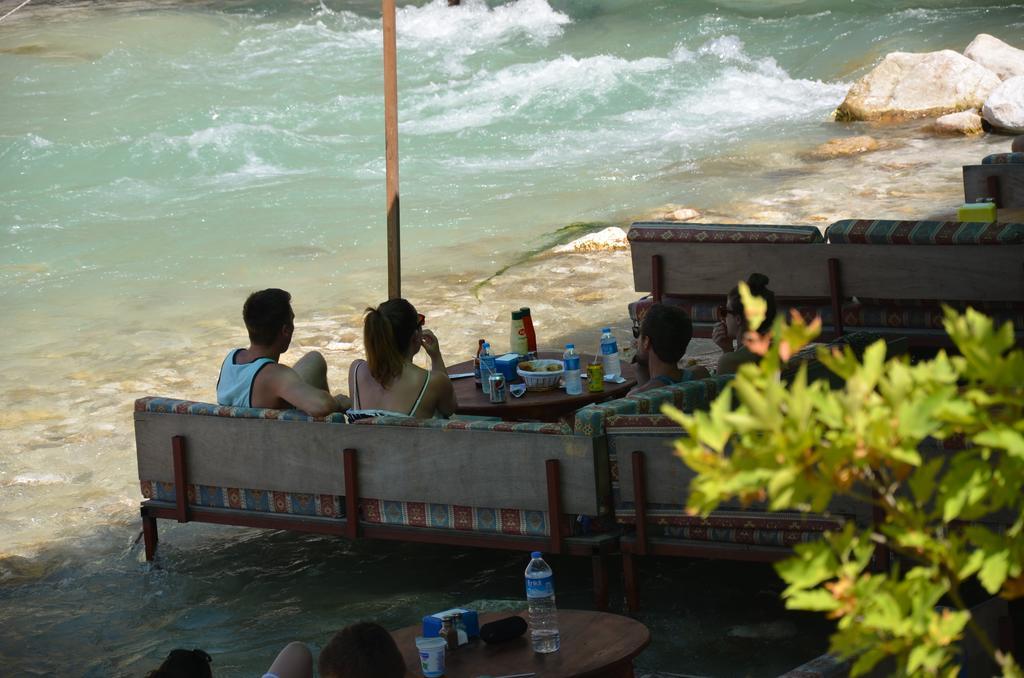 Готель Gorge Club Saklikent Екстер'єр фото
